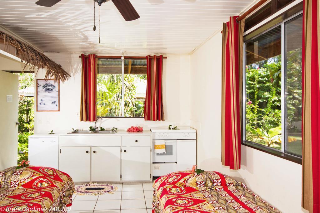 Pension Fare Maeva Huahine Quarto foto